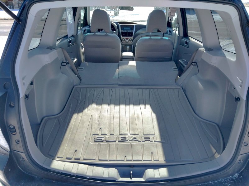 2010 Subaru Forester 2.5x Premium. o